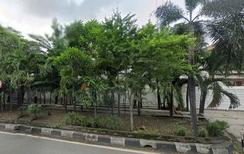 dijual rumah jl dharmahusada indah