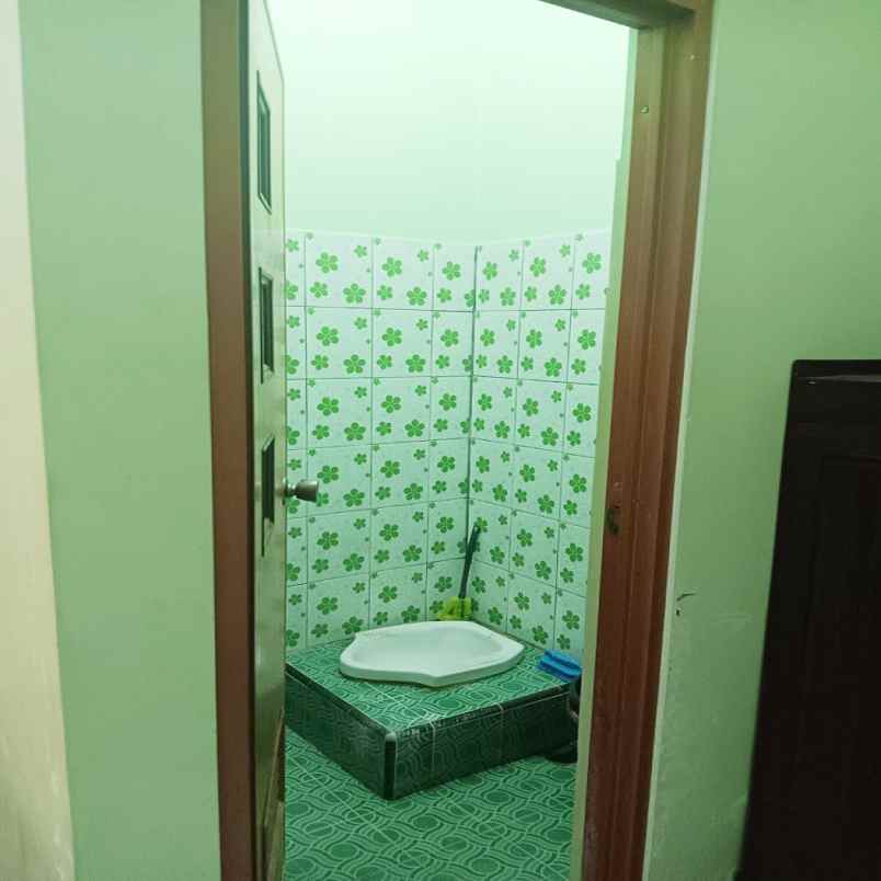 dijual rumah jl kaliurang km 6 7 rt 06