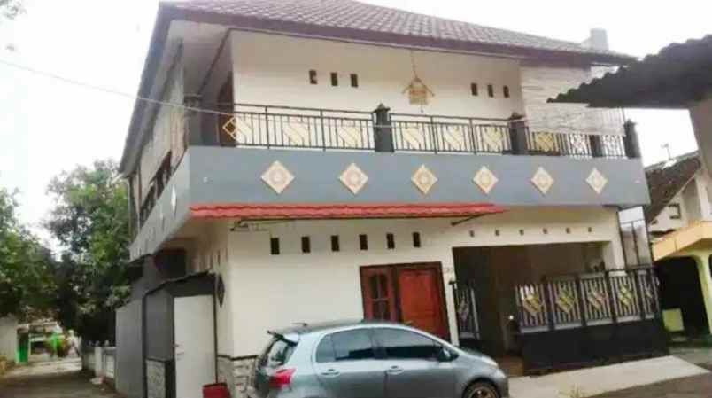 dijual rumah jl kaliurang km 6 7 rt 06