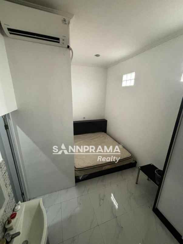 dijual rumah jl kavling marinir
