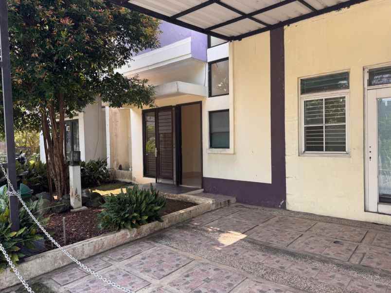 dijual rumah jl kh abdullah sindangbarang