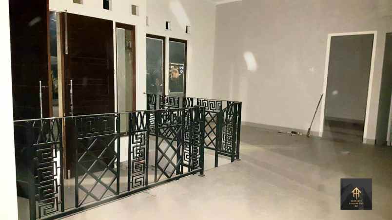dijual rumah jl klari karawang timur