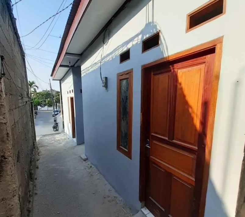 dijual rumah jl kp gandaria no 119 rt 2