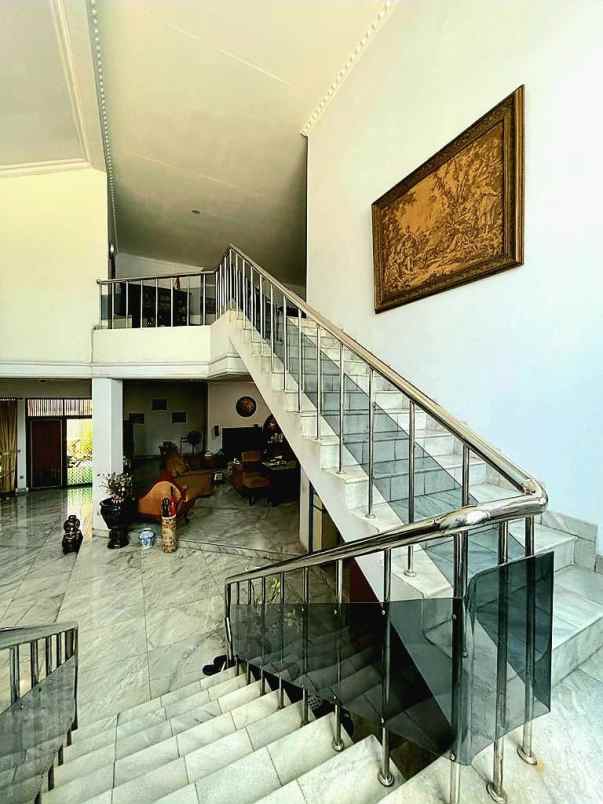 dijual rumah jl m saidi