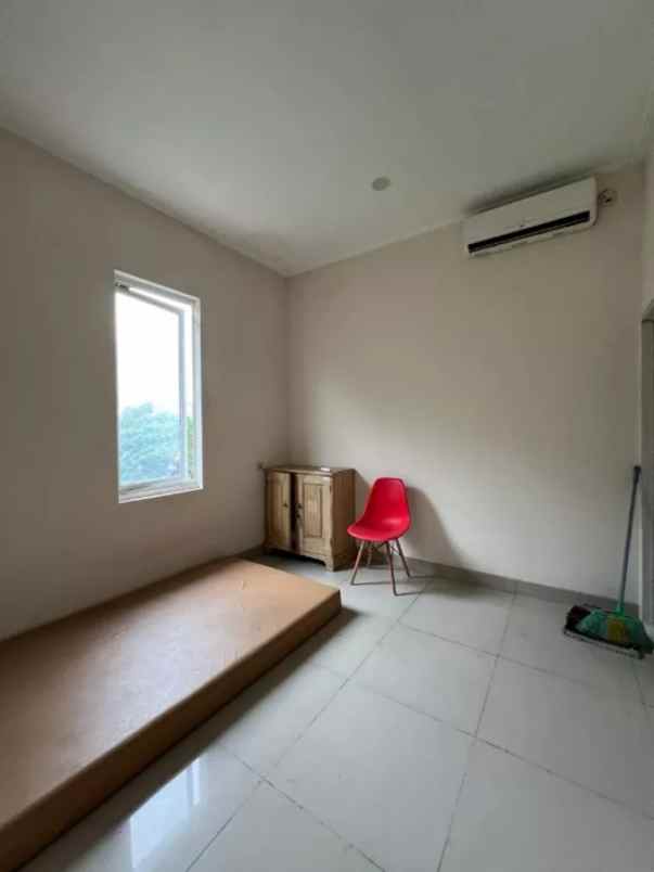 dijual rumah jl percetakan negara