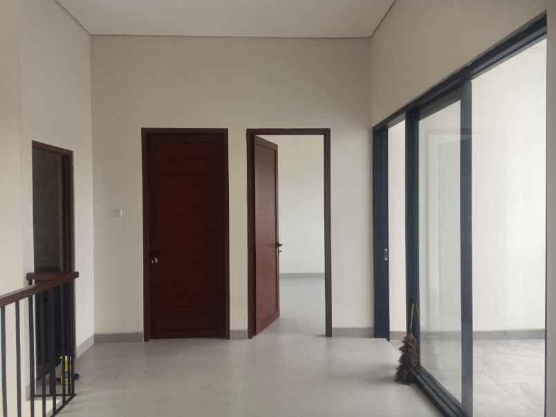 dijual rumah jl raden intan 2 duren