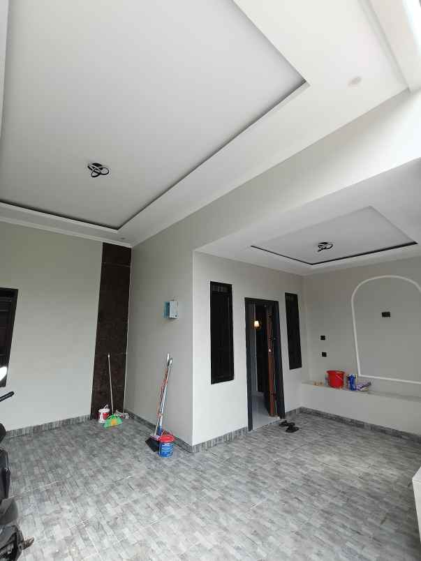 dijual rumah jl raya jonggol cileungsi