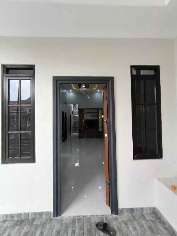dijual rumah jl raya jonggol cileungsi