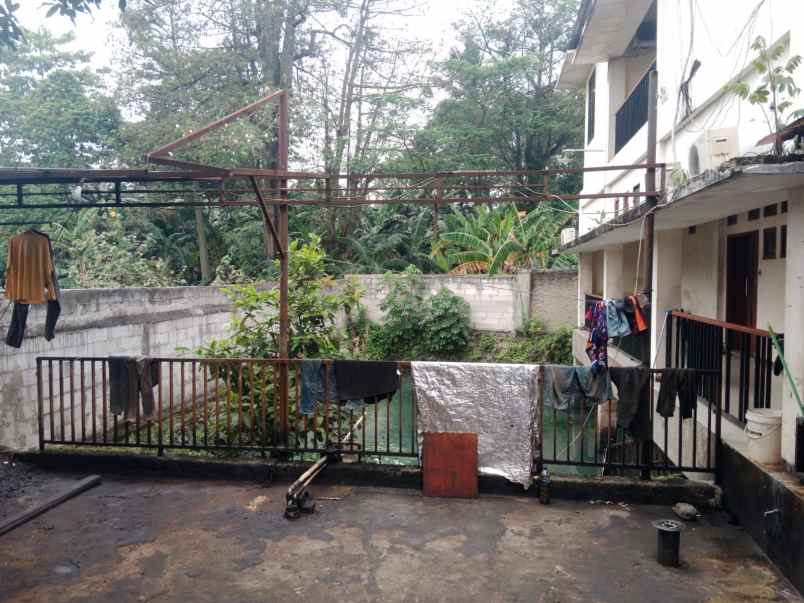 dijual rumah jl raya krannggan