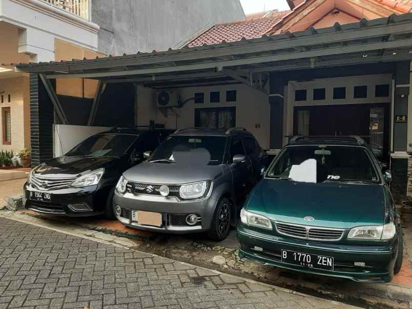 dijual rumah jl sawo mruyung limo