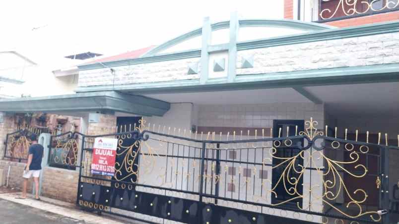 dijual rumah jl surya lestari