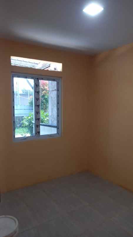 dijual rumah jl tongkol