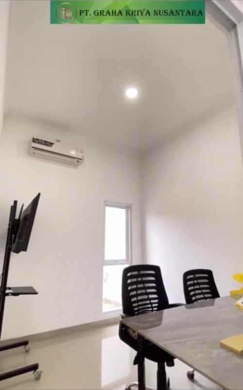 dijual rumah jln cahaya titis tanah baru