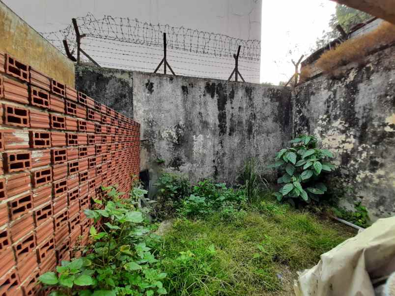 dijual rumah jln raya tajur no 125