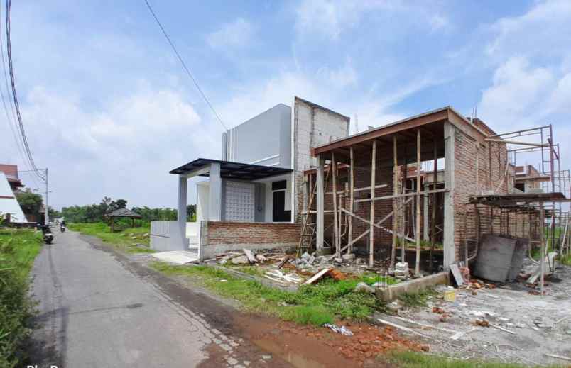 dijual rumah kalitirto berbah sleman