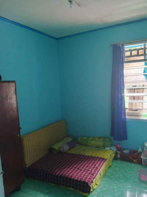 dijual rumah kampung murah di mampang depok