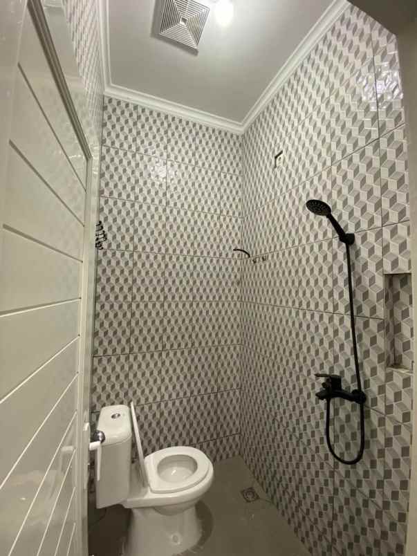 dijual rumah karanggintung