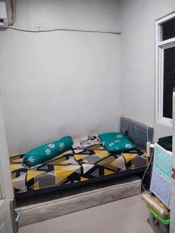 dijual rumah kav dki pondok kelapa