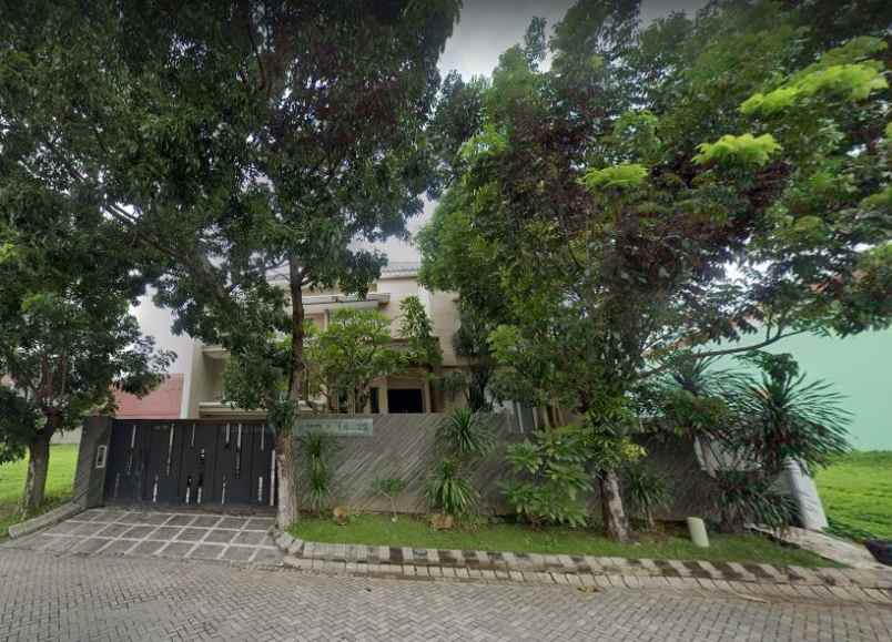 dijual rumah kawasan elit pakuwon city