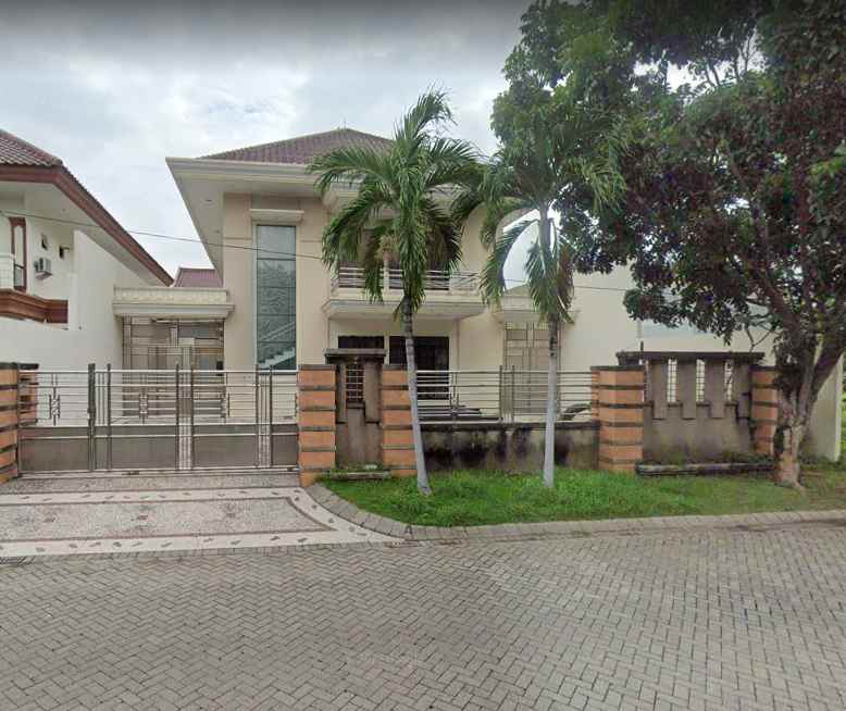 dijual rumah kawasan strategis surabaya timur