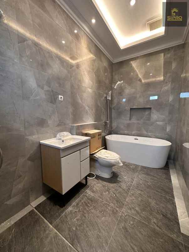 dijual rumah kebagusan jaksel