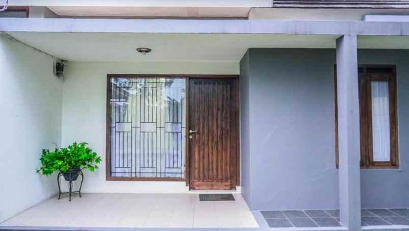 dijual rumah kec cimahi utara