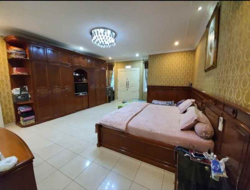 dijual rumah kelapa puan kelapa gading