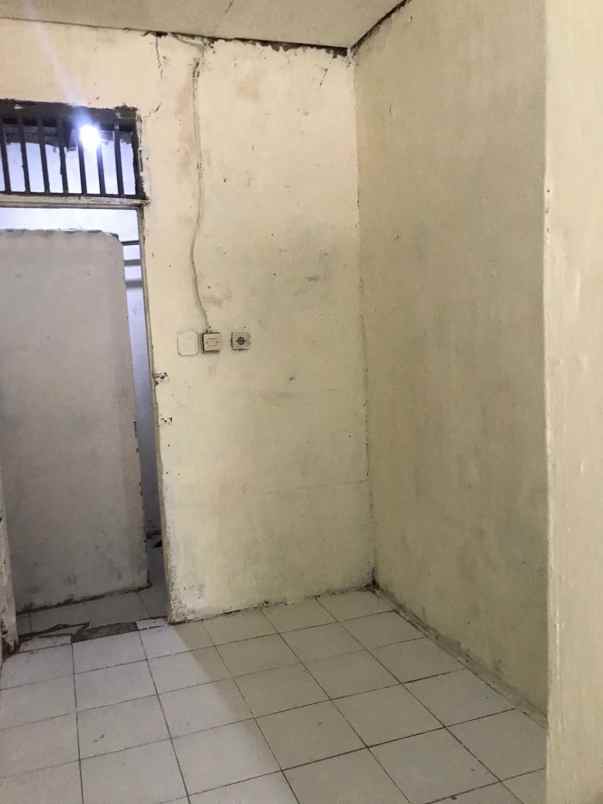 dijual rumah kemirimuka beji depok