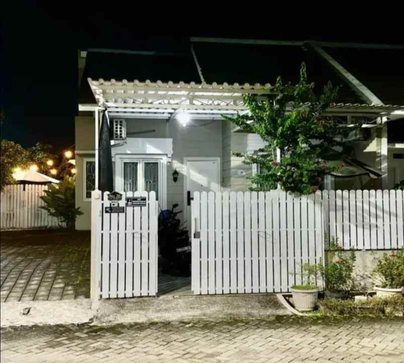 dijual rumah klipang green garden