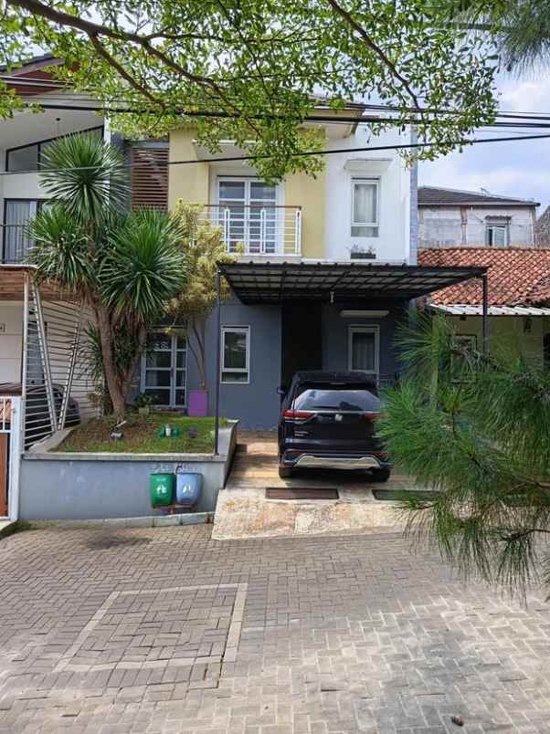 dijual rumah komp padasuka ideal bandung