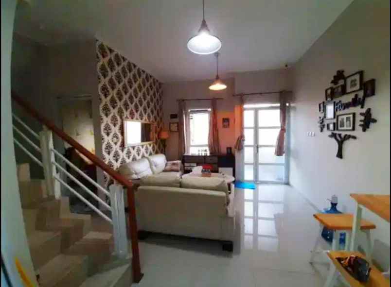 dijual rumah komp padasuka ideal bandung