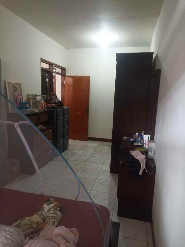 dijual rumah komplek batu mas nusa