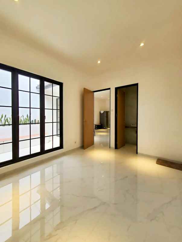 dijual rumah komplek bintaro jaya sektor 7