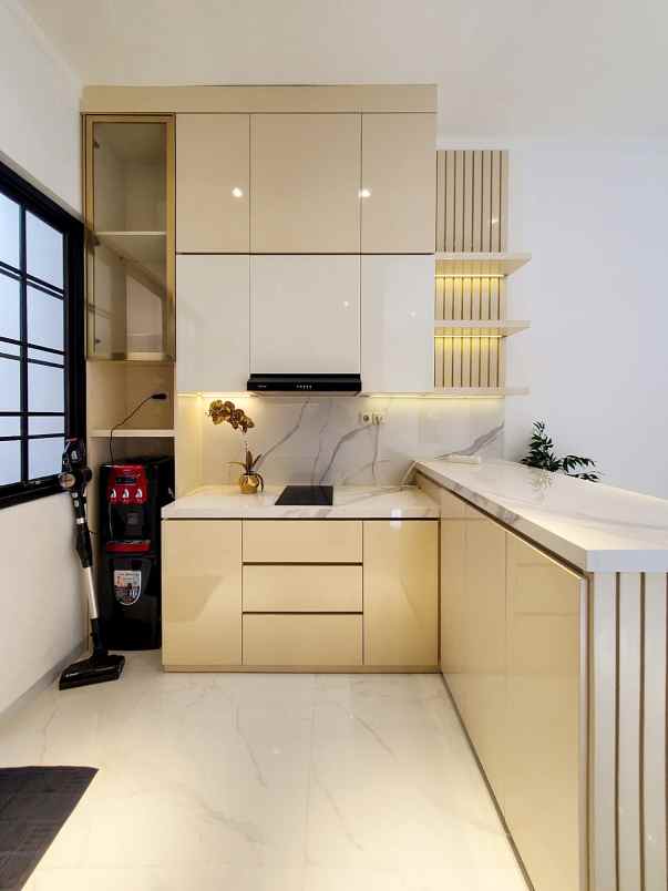 dijual rumah komplek bintaro jaya sektor 7