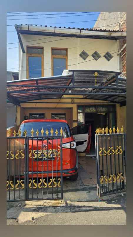 dijual rumah komplek bumi panyileukan