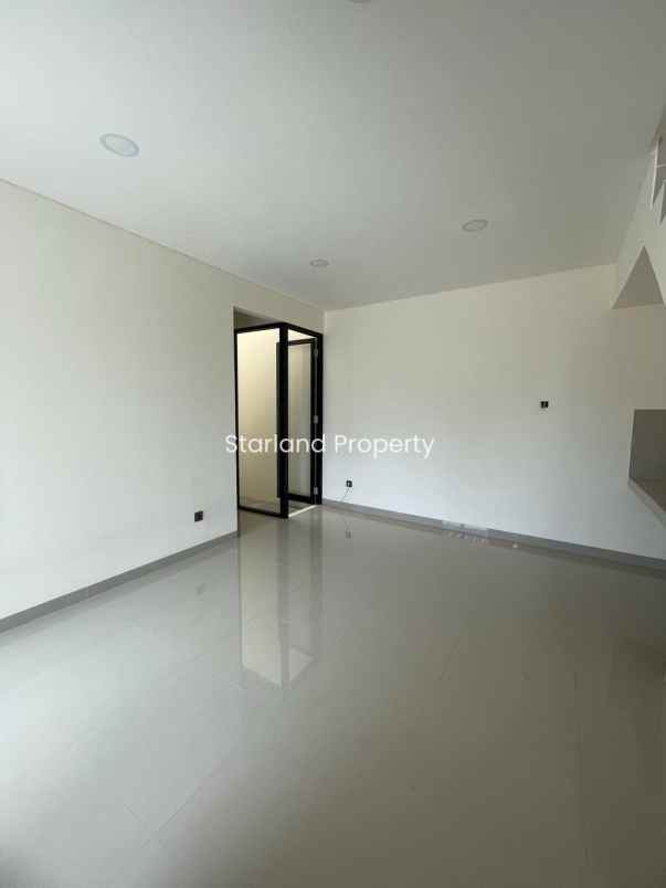 dijual rumah komplek pajak bintaro