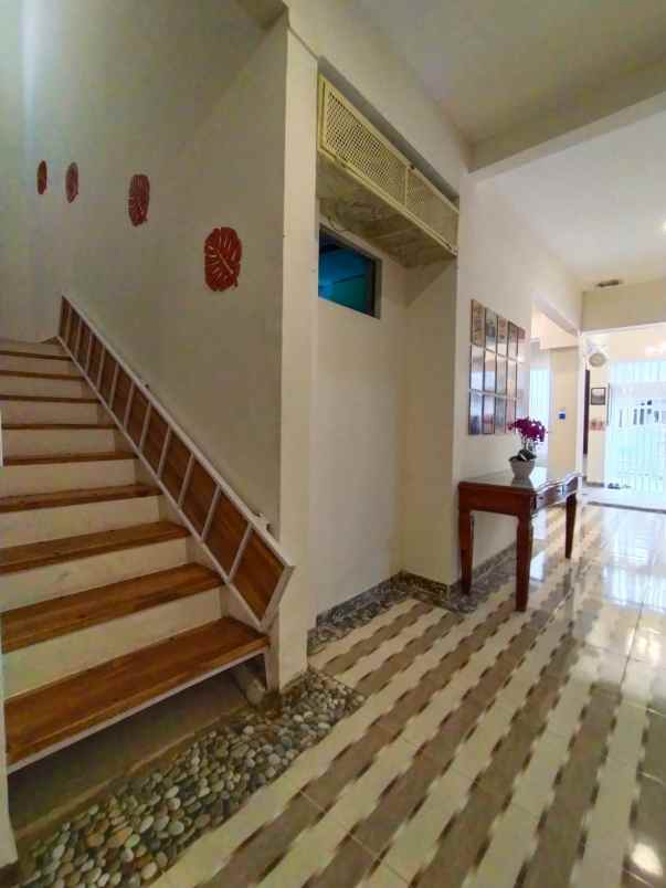 dijual rumah kost dekat summarecon bekasi