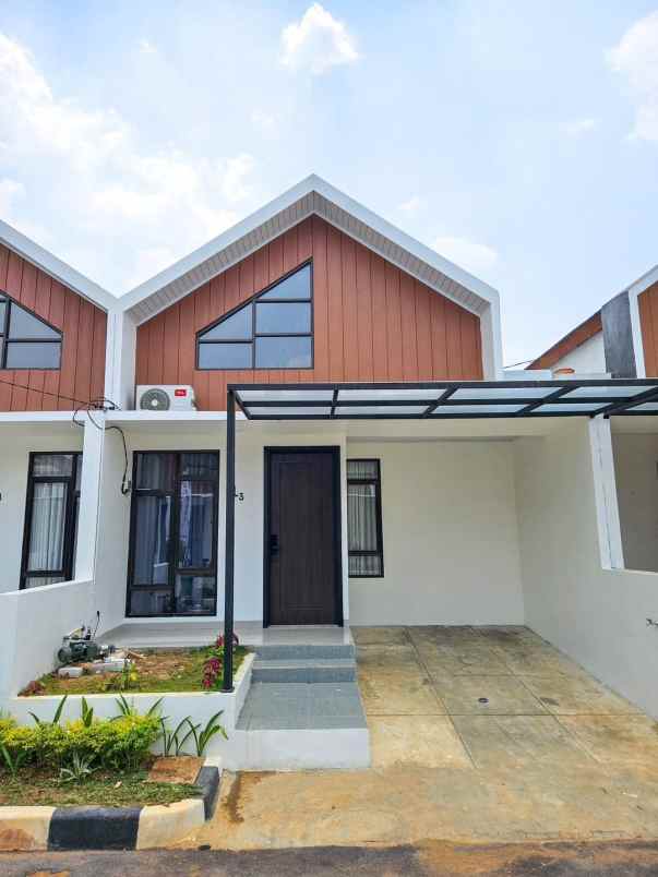 dijual rumah kota baru