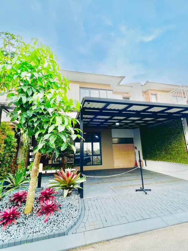 dijual rumah kota wisata cibubur