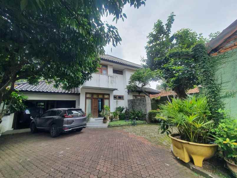 dijual rumah lenteng agung jagakarsa