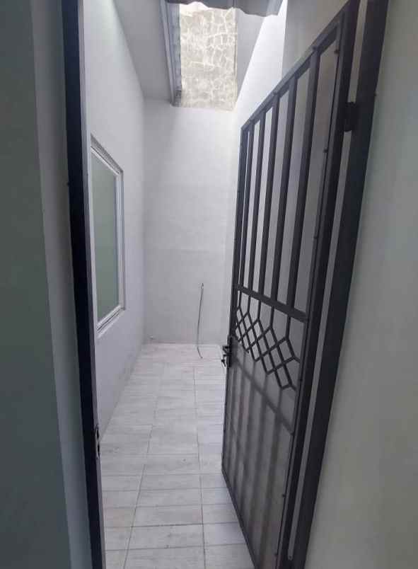 dijual rumah lippo karawaci