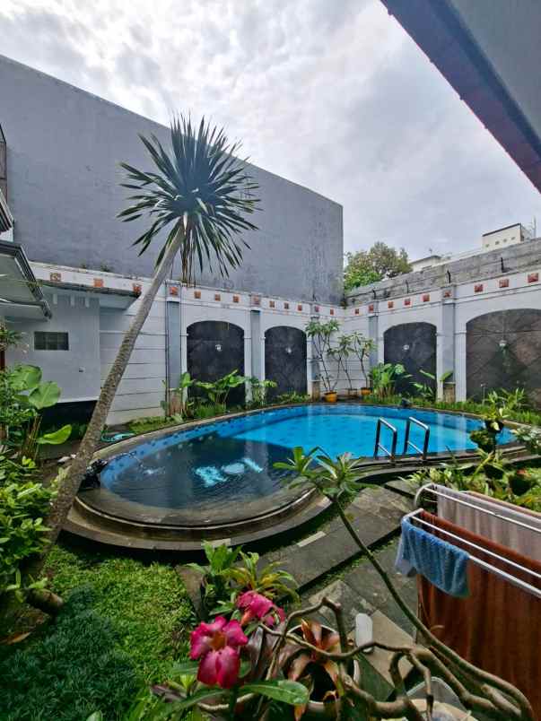 dijual rumah lokasi dieng malang