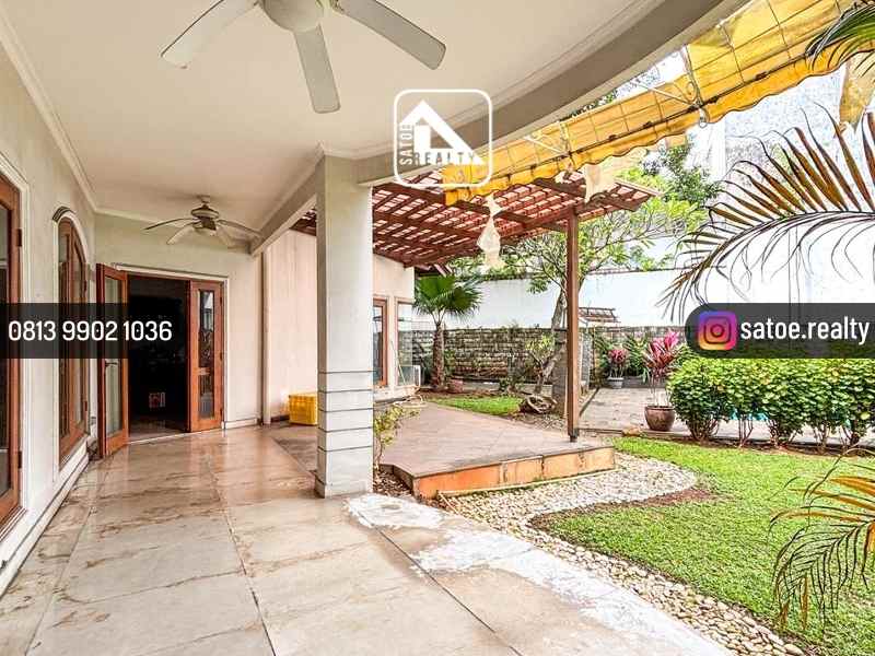 dijual rumah metro alam pondok indah