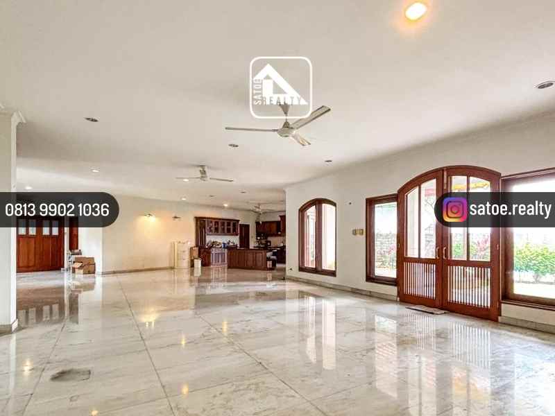 dijual rumah metro alam pondok indah