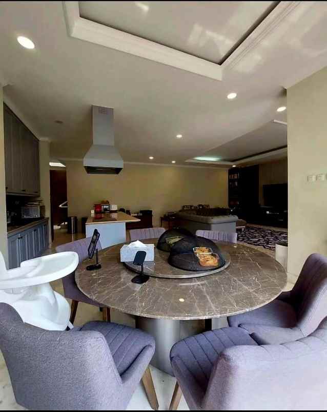 dijual rumah mewah di kemang jaksel