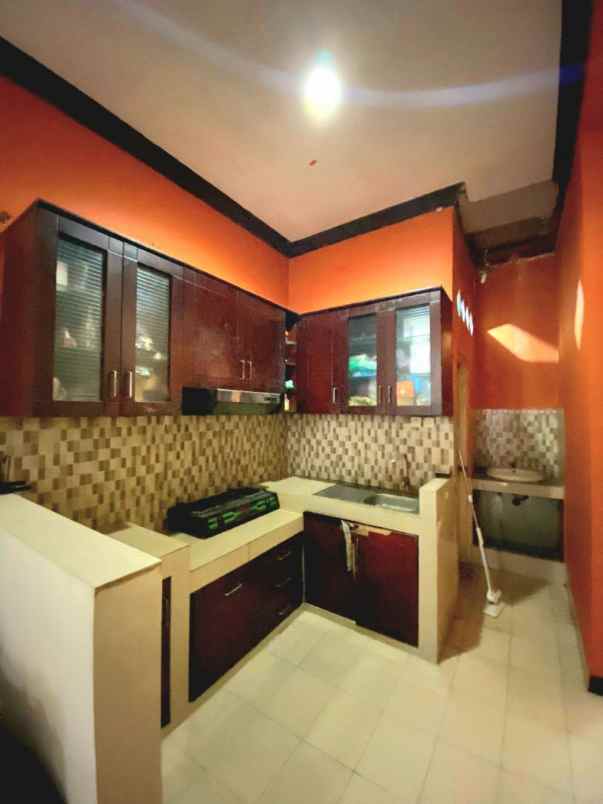 dijual rumah mewah divila mutiara gading 3