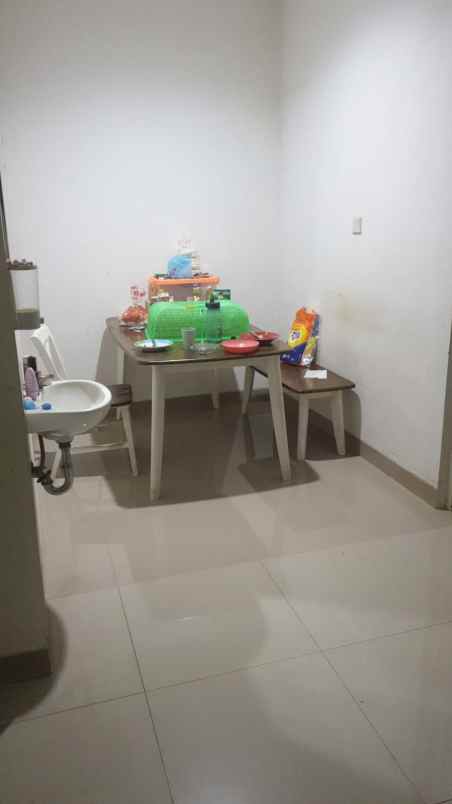 dijual rumah modern hill pondok cabe