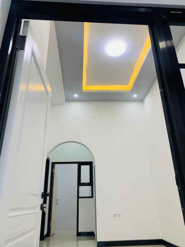 dijual rumah mojokerep menanggal