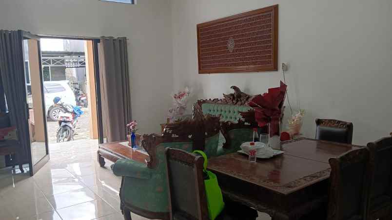dijual rumah mulawarman selatan