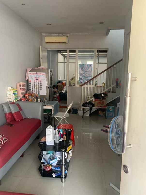 dijual rumah natura residence